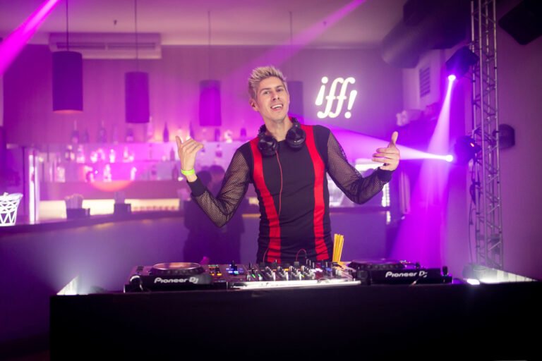 IFF! CLUB - 14/06/26